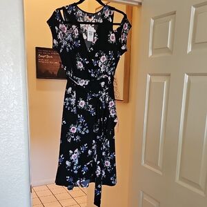 Torrid Black Floral Midi Dress
